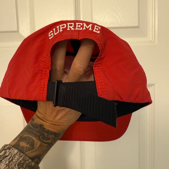 NWT supreme reflective patch 6 panel - Picture 3 of 4